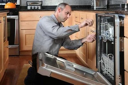 تشخيص فنيين اصلاح الكتروستار بالعاصمة الإدارية دقيق للغاية